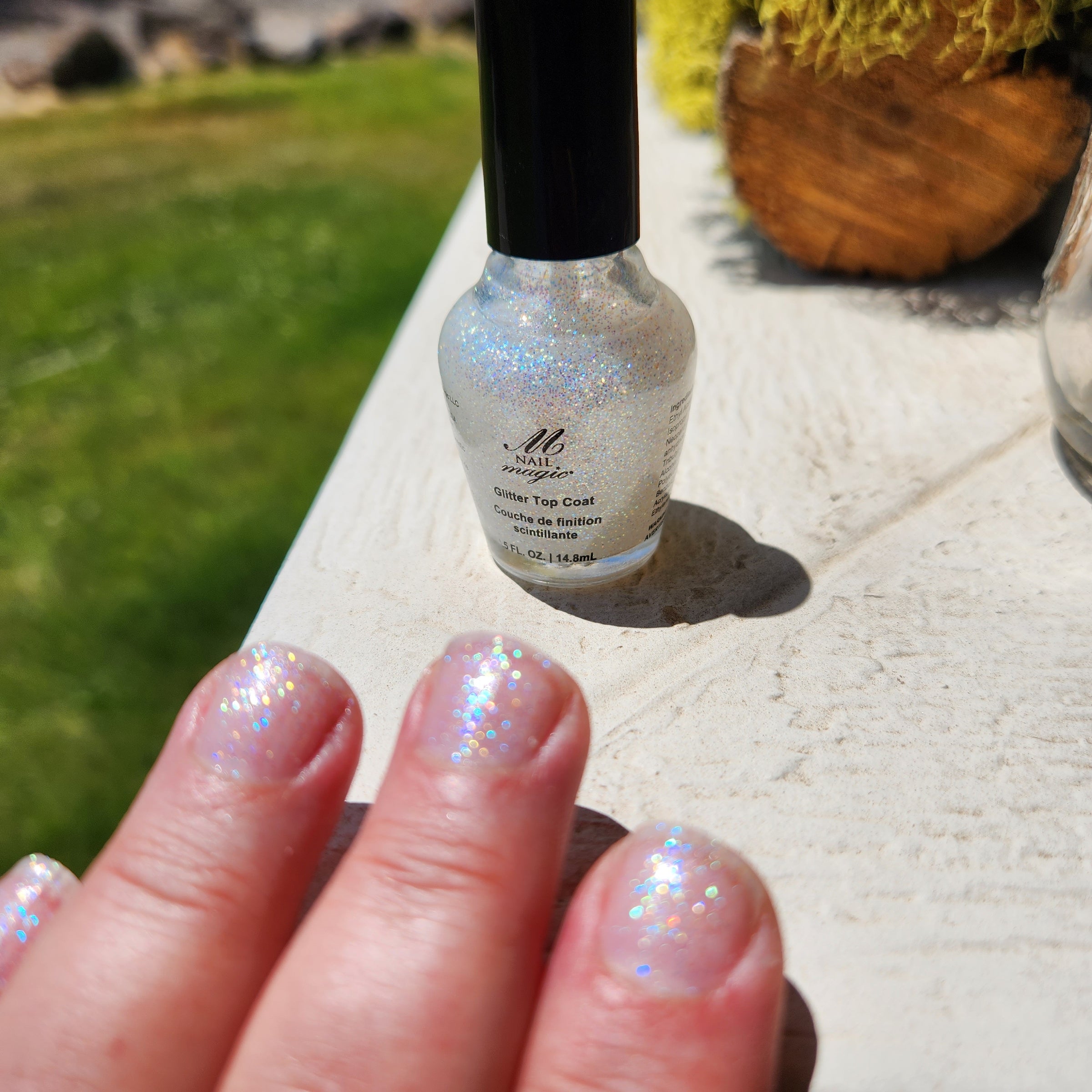 Shimmering Red Metallic Nail Illusion